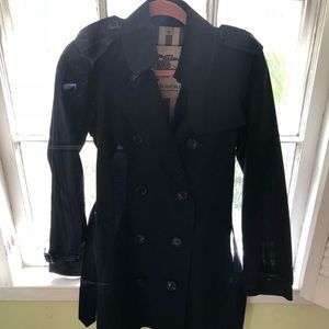 Burberry raincoat size 2 authentic